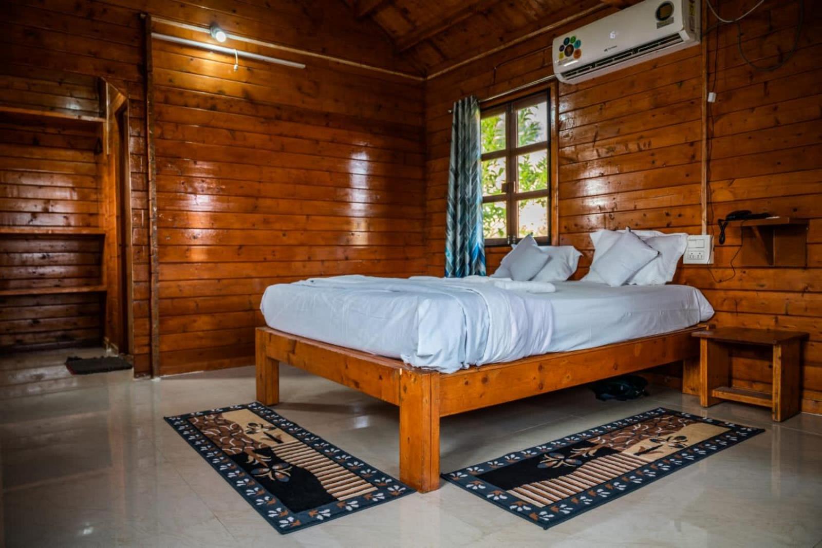 Leo Wooden Resorts ฮัมปี ภายนอก รูปภาพ